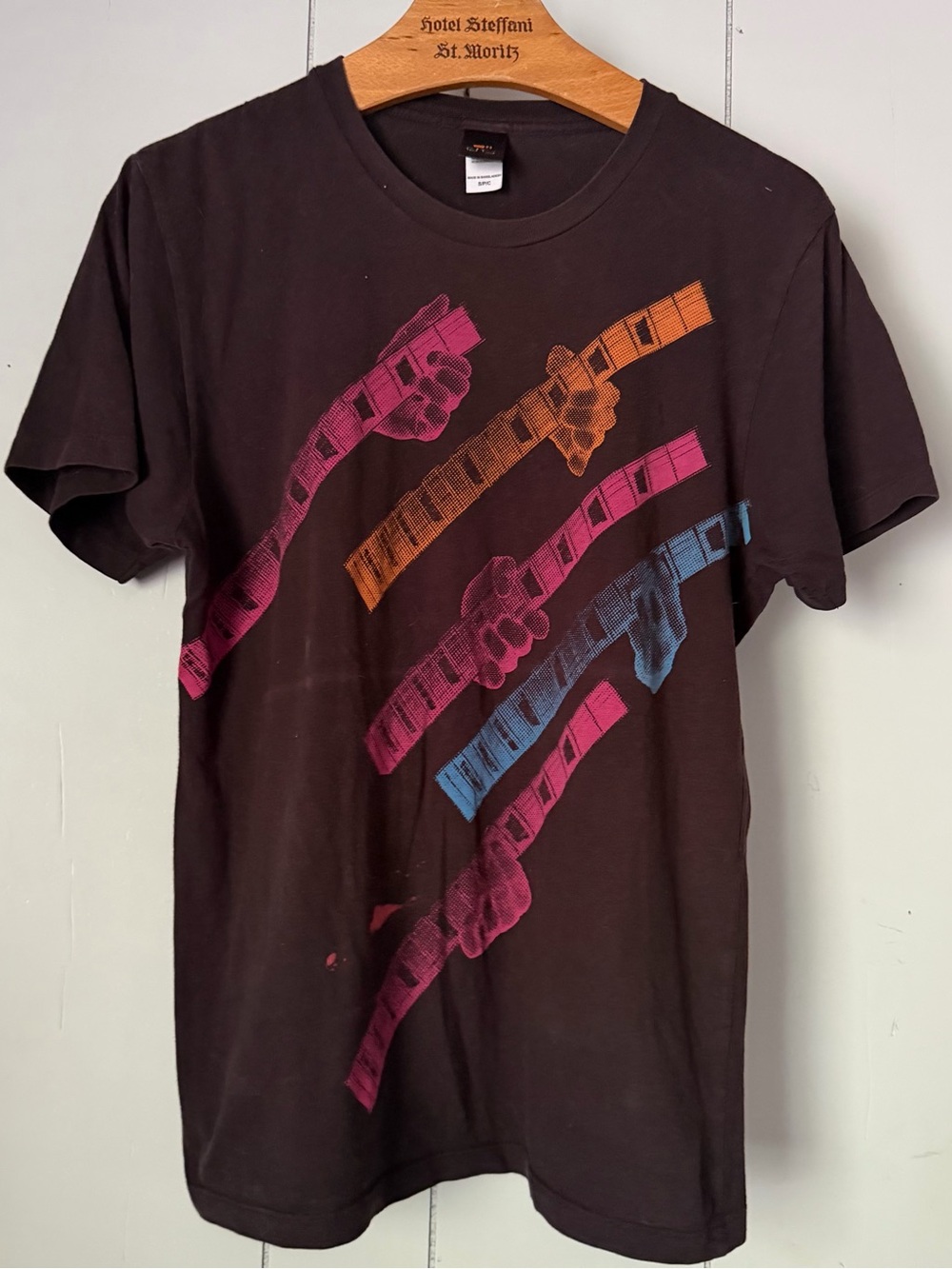 Vintage Y2K Paul Frank Guitar Player Instrument Color T-shirt Tee Adult Small